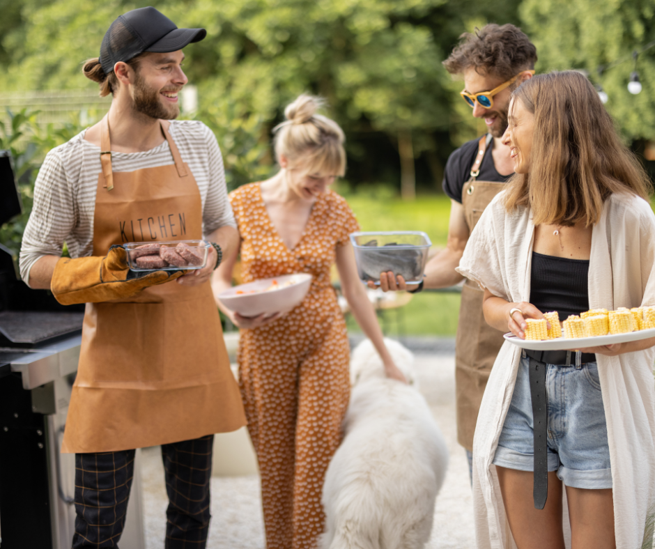What Can My Dog Eat at the Cookout?