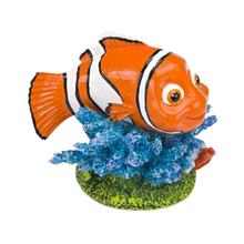 Penn-plax Disney Finding Nemo - Nemo With Coral Fish Ornament Mini
