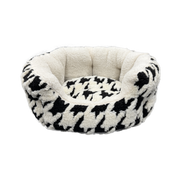 Spot Black and White Houndstooth Rectangle Pet Bed 18 in