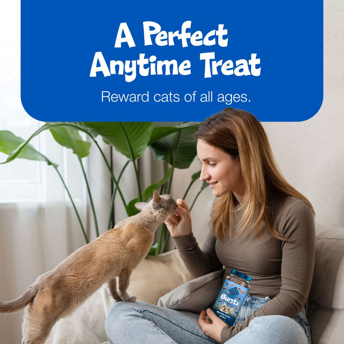 Bursts With Paw-Lickin' Chicken Cat Treats