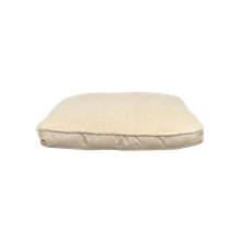 Happy Tails Aspen Retreat Gusset Pet Bed