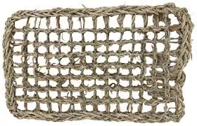 A&E Woven Natural Vine Mat 7 x 11 in